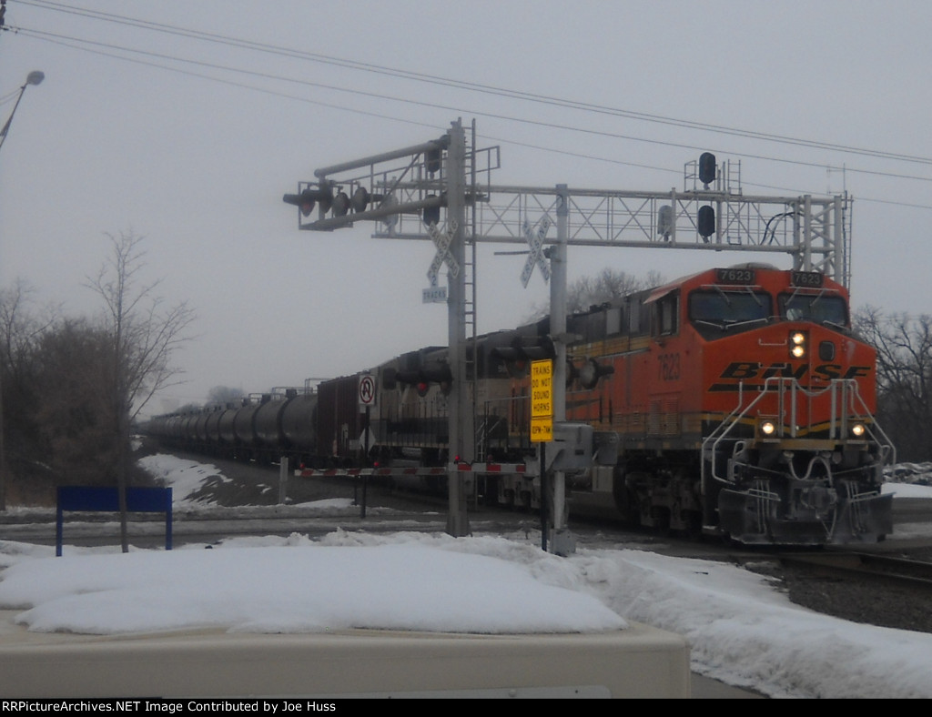 BNSF 7623 East